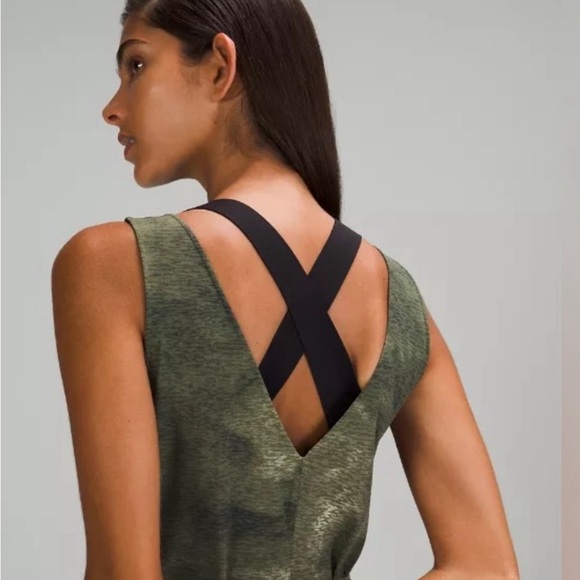 NWT 🔥Lululemon LAB Wrap it Up Dress Size 8 light sage - Picture 2 of 7